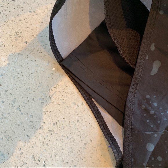 Adidas Patterned work out shorts with pockets - Picture 3 of 7